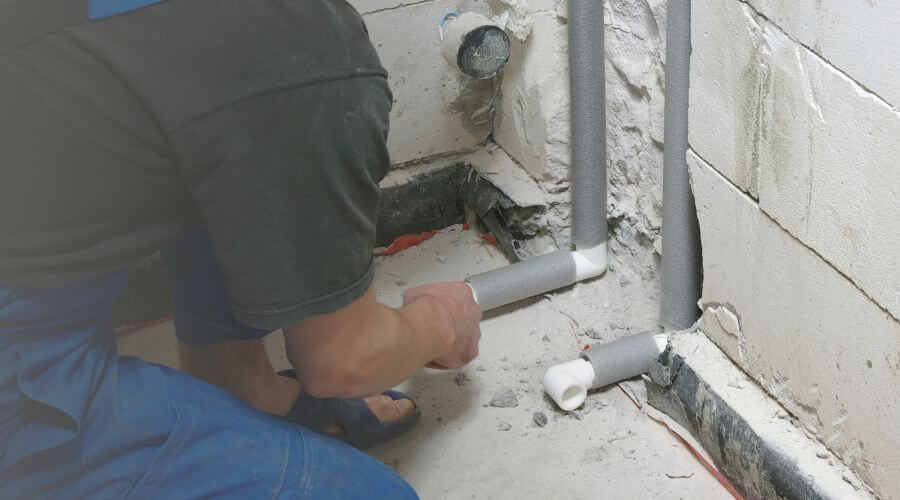 Expert burst pipe repair services in Bloomingdale, OH
